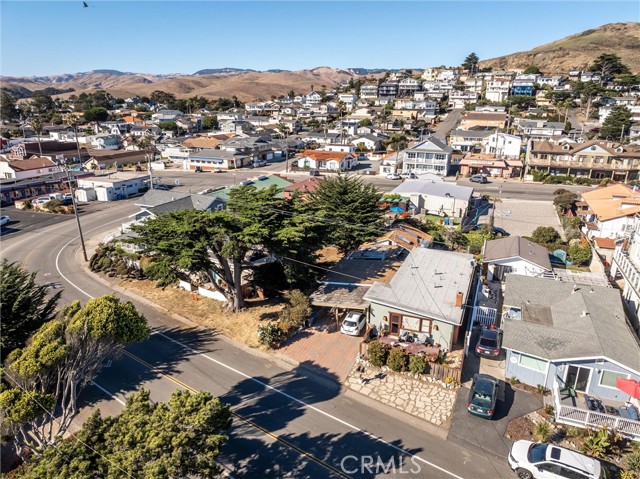 Detail Gallery Image 13 of 28 For 79 Pacific Ave, Cayucos,  CA 93430 - 2 Beds | 2 Baths