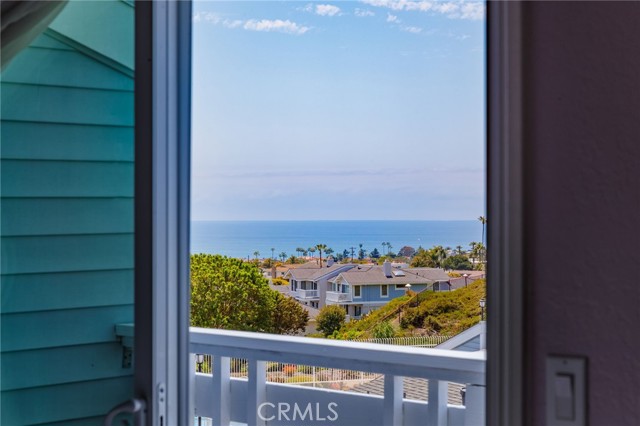 24612 Harbor View Drive, Dana Point CA: https://media.crmls.org/medias/9cb344e0-198d-4fba-bfee-3cfd6b0e13e0.jpg