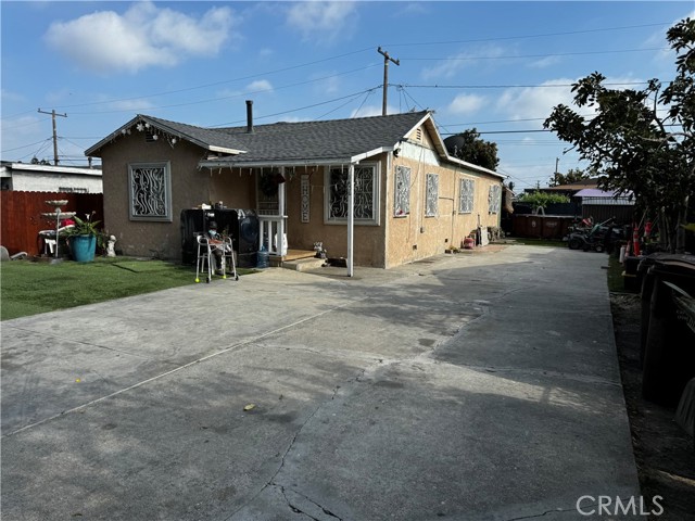 1456 151st Street, Compton, California 90220, 3 Bedrooms Bedrooms, ,2 BathroomsBathrooms,Single Family Residence,For Sale,151st,DW24084990