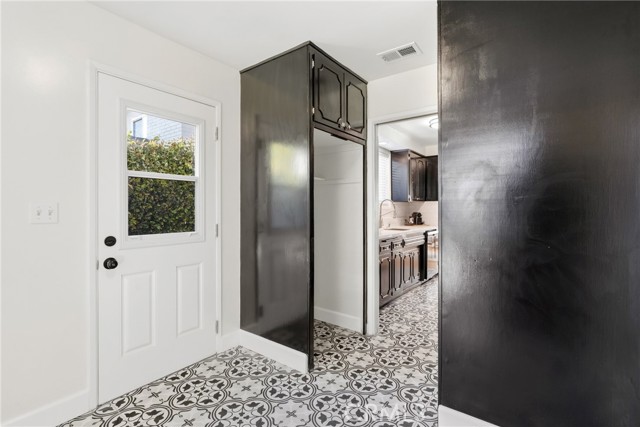 Detail Gallery Image 24 of 56 For 3430 N El Dorado, Long Beach,  CA 90808 - 4 Beds | 2 Baths