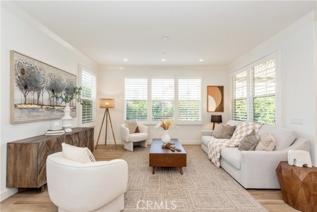 Detail Gallery Image 14 of 31 For 111 Omar, Irvine,  CA 92620 - 4 Beds | 3 Baths