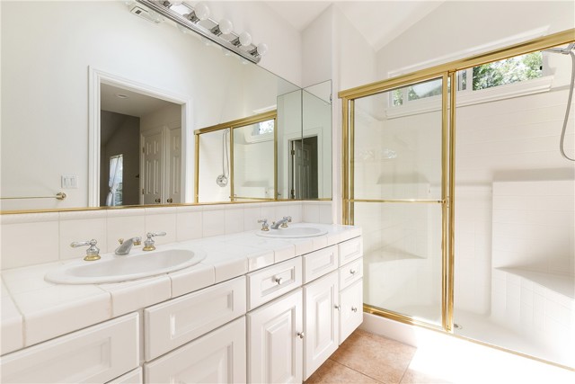 Detail Gallery Image 16 of 33 For 28591 Wabash Dr, Lake Arrowhead,  CA 92352 - 3 Beds | 2/1 Baths