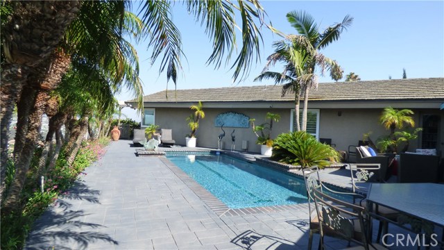 Detail Gallery Image 1 of 42 For 32072 Sea Island Dr, Dana Point,  CA 92629 - 3 Beds | 2/1 Baths