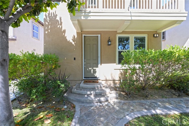 45 Coriander, Irvine CA: https://media.crmls.org/medias/9cb628af-aa83-4910-b2cf-562e5161f2f5.jpg