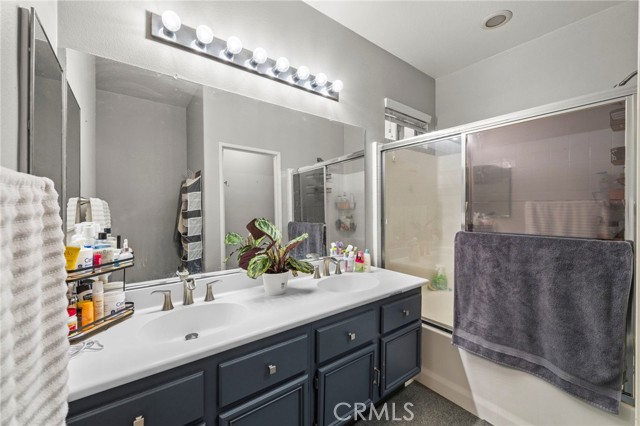 13279 Coffeetree Street, Moreno Valley CA: https://media.crmls.org/medias/9cb67088-a4f6-4e90-ba62-4993cd9c2133.jpg