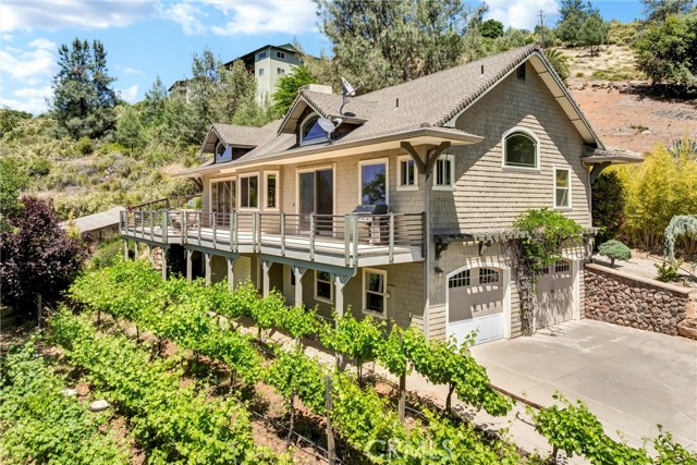 3420 Bergeson Court, Kelseyville CA: https://media.crmls.org/medias/9cb6efa0-f0bf-471d-8323-ba58e9461658.jpg