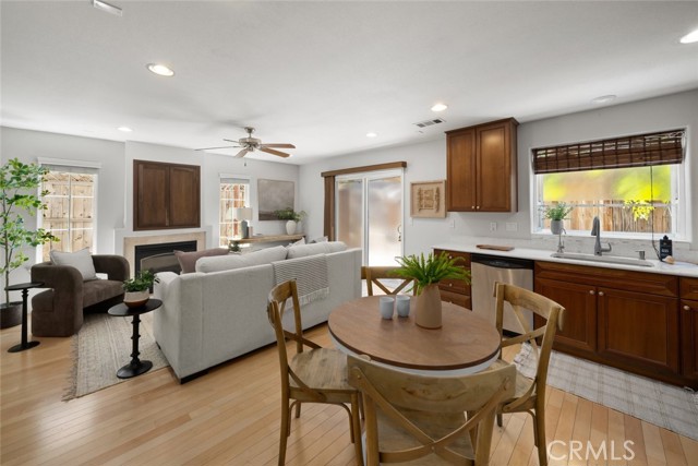 1012 La Costa Court, Atascadero CA: https://media.crmls.org/medias/9cb7364a-c7c1-4f50-b5e4-f386c08e9154.jpg