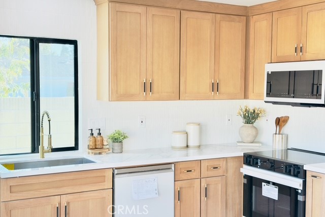 18020 Gerritt Place photo 26