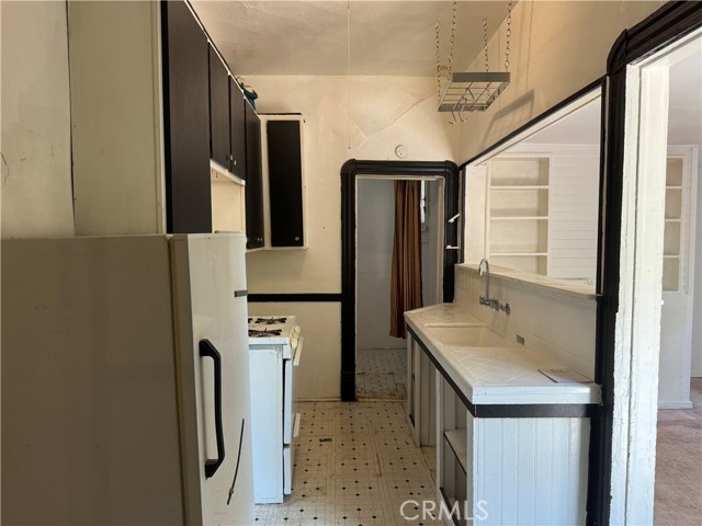 3499 Lemon Street, Riverside CA: https://media.crmls.org/medias/9cb78b2c-661e-4071-a950-e723093c03a4.jpg
