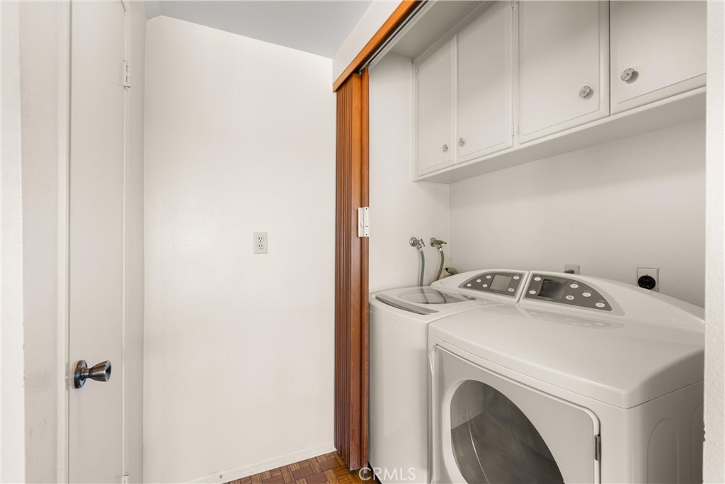 MLS #OC25219195 image #16