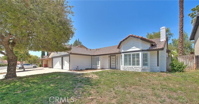 Detail Gallery Image 2 of 27 For 24472 Old Country Rd, Moreno Valley,  CA 92557 - 3 Beds | 2 Baths