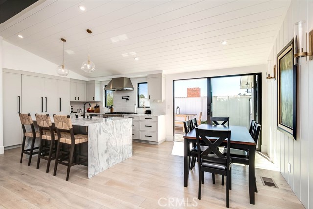 3212 Poinsettia Avenue, Manhattan Beach, California 90266, 3 Bedrooms Bedrooms, ,2 BathroomsBathrooms,Residential,Sold,Poinsettia,SB22036915