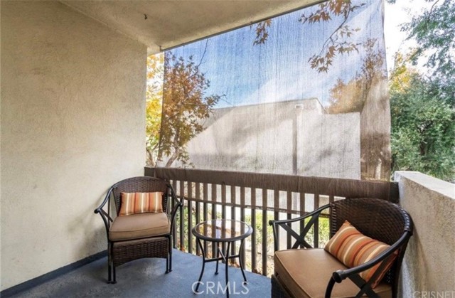 23515 Lyons Avenue, Valencia CA: https://media.crmls.org/medias/9cb8fa7c-58a4-4f61-87c5-0a948eee2391.jpg