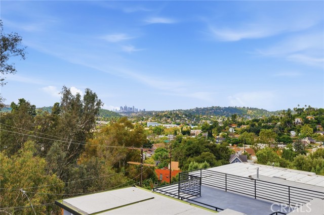 Detail Gallery Image 26 of 58 For 6565 Pickwick, Los Angeles,  CA 90042 - 3 Beds | 2/1 Baths