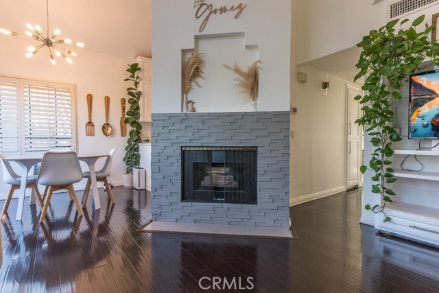 Detail Gallery Image 11 of 38 For 18213 Flynn Dr #132,  Canyon Country,  CA 91387 - 2 Beds | 2 Baths