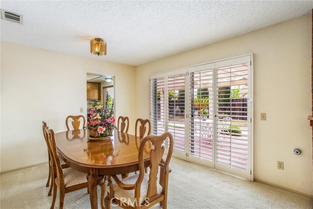 Detail Gallery Image 11 of 26 For 709 Sandy Ct, Redlands,  CA 92374 - 3 Beds | 2 Baths