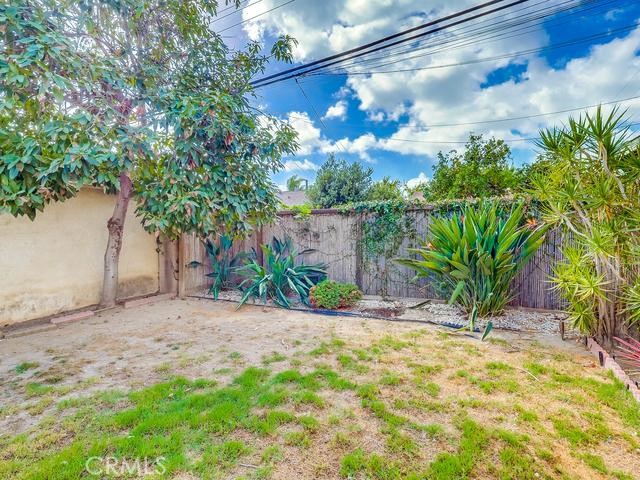 Image 48 of 60 For 20833 Verne Avenue