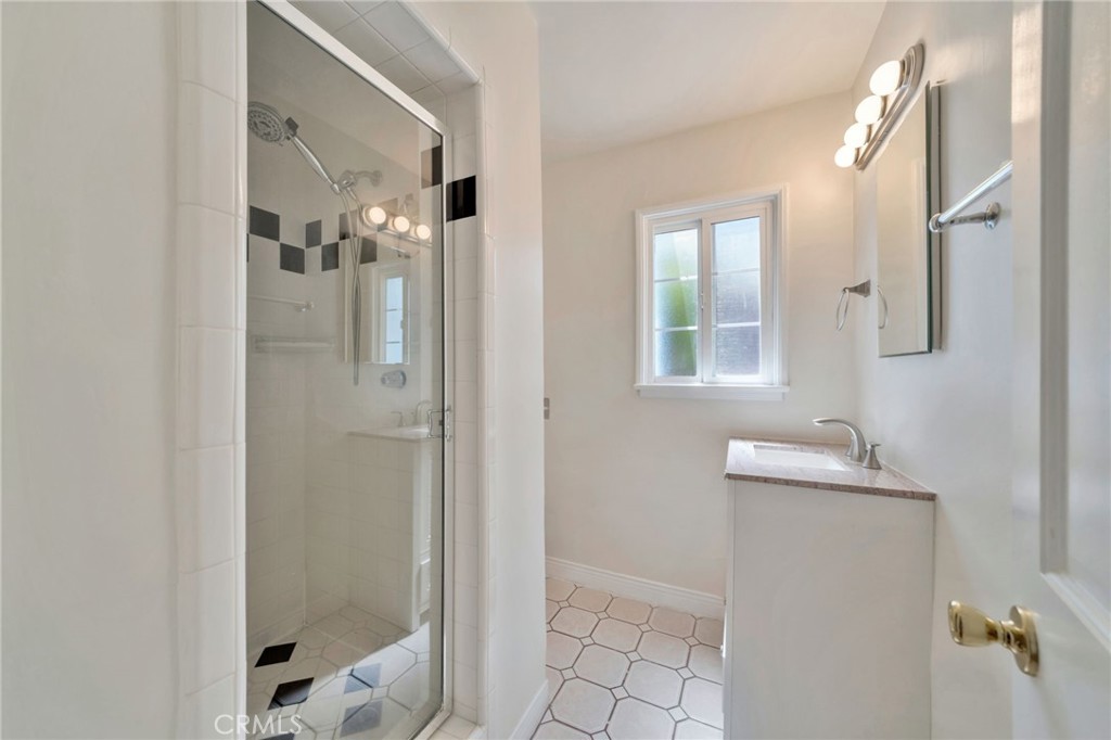 1521 N Columbus Avenue Glendale img 24