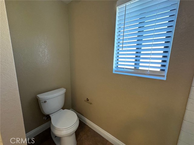 Detail Gallery Image 27 of 29 For 22066 Loch Lomond, Canyon Lake,  CA 92587 - 4 Beds | 3 Baths