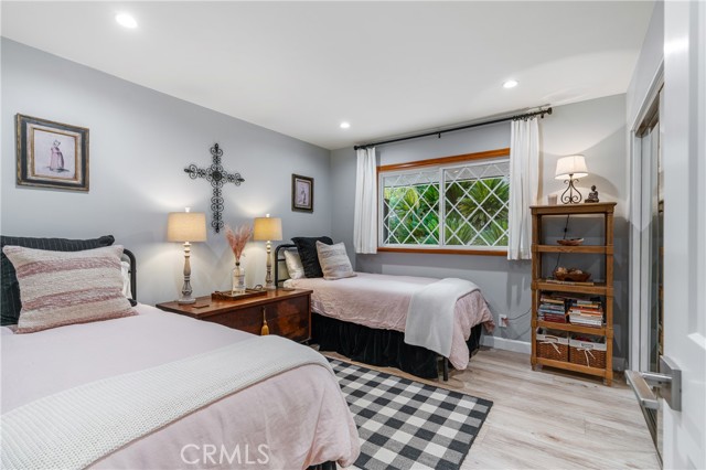 Detail Gallery Image 13 of 25 For 95 Buckskin Rd, Bell Canyon,  CA 91307 - 4 Beds | 2/1 Baths