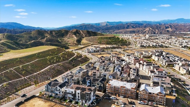 Detail Gallery Image 46 of 50 For 27315 Bear Creek Ln, Valencia,  CA 91381 - 4 Beds | 3/1 Baths