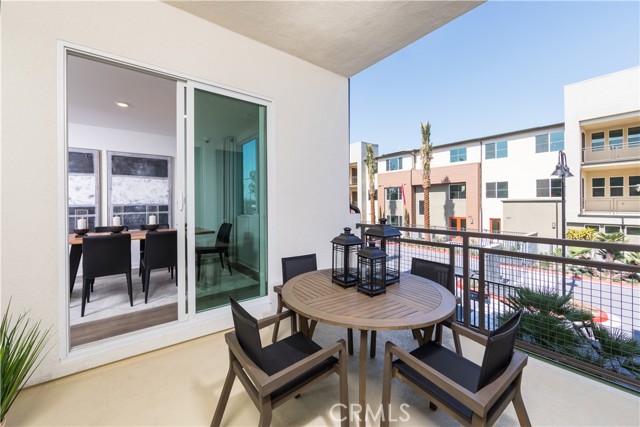 Detail Gallery Image 10 of 11 For 4100 E Circle Paseo #205,  Ontario,  CA 91764 - 3 Beds | 2 Baths