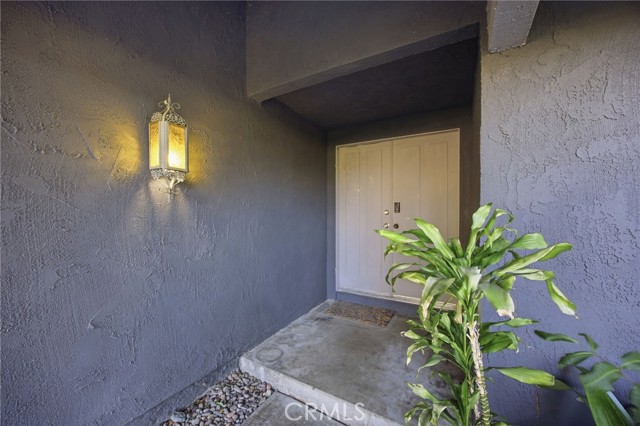 Detail Gallery Image 5 of 45 For 418 W Carol, Santa Ana,  CA 92707 - 3 Beds | 2 Baths
