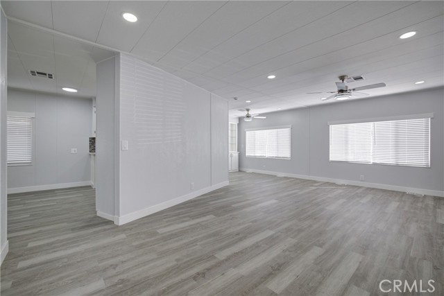 Detail Gallery Image 13 of 36 For 3700 Buchanan #204,  Riverside,  CA 92503 - 2 Beds | 2 Baths