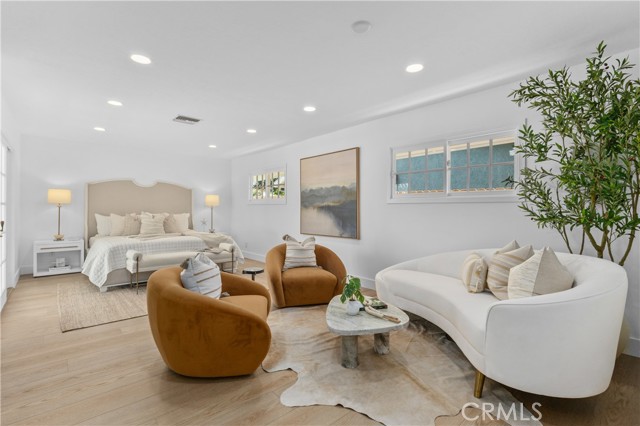 2045 Commodore Road, Newport Beach CA: https://media.crmls.org/medias/9cbed73d-94ab-46d9-9188-c49d8cf2db6d.jpg