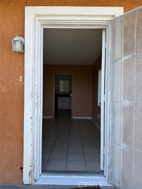 Detail Gallery Image 3 of 22 For 44527 Date Ave, Lancaster,  CA 93534 - 2 Beds | 1 Baths