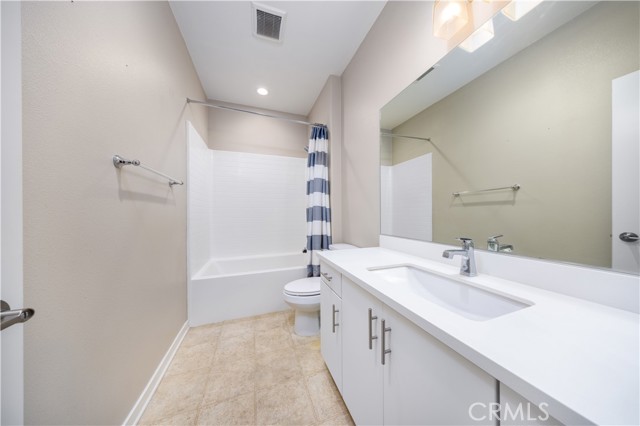 Detail Gallery Image 18 of 26 For 718 Central Ave, Upland,  CA 91786 - 3 Beds | 3/1 Baths