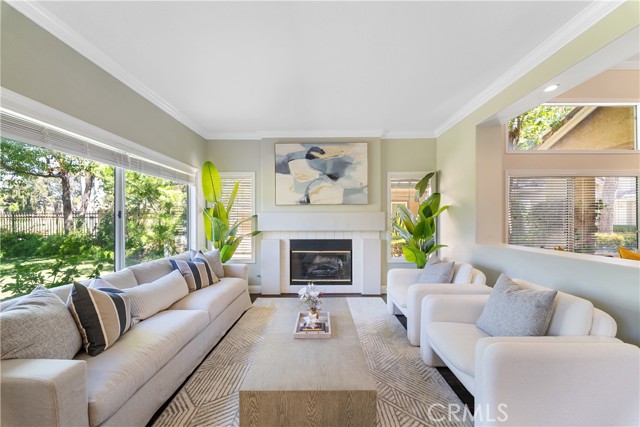 215 Encantado, Rancho Santa Margarita CA: https://media.crmls.org/medias/9cc0e045-8d04-4c52-ad17-8933c01ebde2.jpg
