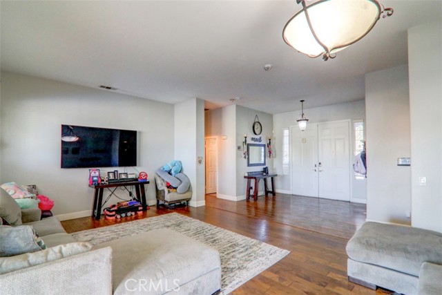 Detail Gallery Image 16 of 45 For 16950 Scottsdale, Riverside,  CA 92504 - 3 Beds | 2/1 Baths