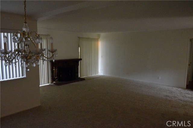 Detail Gallery Image 9 of 31 For 1111 S Coast Dr #18,  Costa Mesa,  CA 92626 - 2 Beds | 2 Baths
