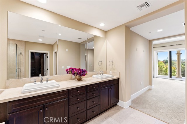 Detail Gallery Image 16 of 29 For 23500 Park Sorrento #C41,  Calabasas,  CA 91302 - 3 Beds | 3/1 Baths