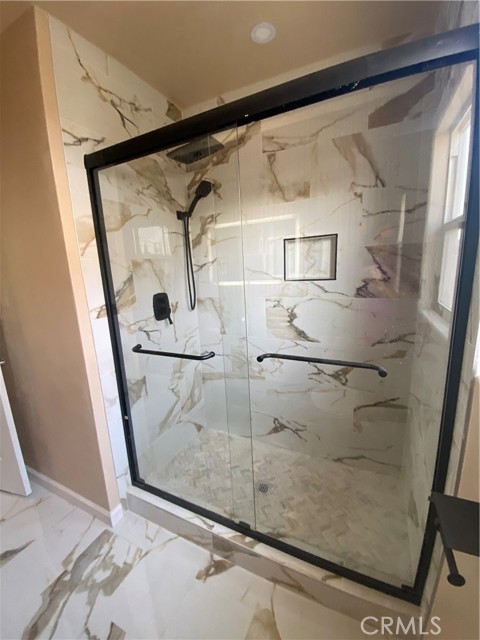 Detail Gallery Image 13 of 14 For 2728 Kentucky, Bakersfield,  CA 93306 - 2 Beds | 1 Baths