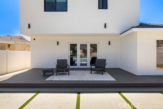 11245 Greenlawn Avenue, Culver City, California 90230, 5 Bedrooms Bedrooms, ,3 BathroomsBathrooms,Residential Lease,For Rent,11245 Greenlawn Avenue,CRSR25156538