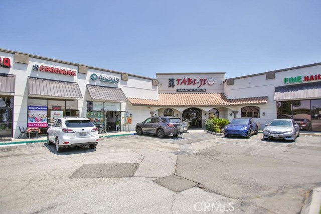0, Orange CA: https://media.crmls.org/medias/9cc3394f-75b9-433e-a650-dbd471a783a3.jpg