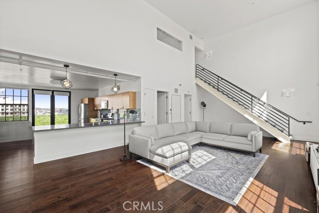 Detail Gallery Image 4 of 52 For 746 S Los Angeles St #1201,  Los Angeles,  CA 90014 - 2 Beds | 3 Baths