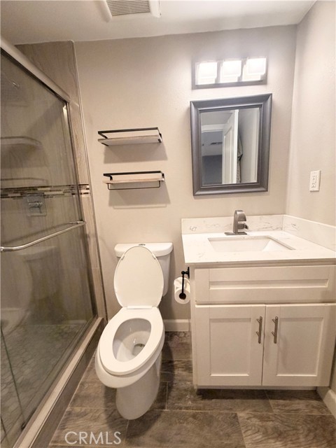 Detail Gallery Image 21 of 33 For 18631 Warren, Tustin,  CA 92780 - 2 Beds | 2 Baths