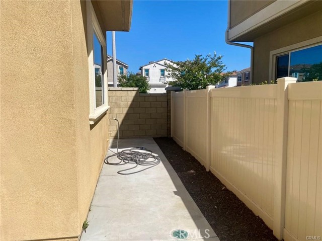 Detail Gallery Image 14 of 15 For 15810 Ellington Way, Chino Hills,  CA 91709 - 4 Beds | 3/1 Baths