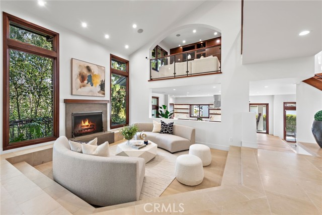 2907 Cliff Drive, Newport Beach CA: https://media.crmls.org/medias/9cc54bc8-17d6-4fce-8545-0c2c3d1bb88e.jpg
