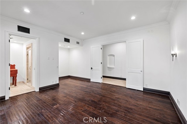 Detail Gallery Image 44 of 74 For 1316 Beverly Grove Pl, Beverly Hills,  CA 90210 - 5 Beds | 7/2 Baths