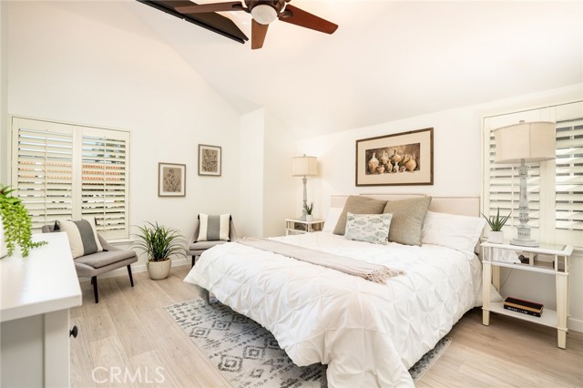 2007 Delaware Street, Huntington Beach CA: https://media.crmls.org/medias/9cc6ced8-d0ec-41cd-aa9e-858fbddd9a65.jpg