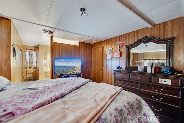 1735 San Leandro Drive, Hemet CA: https://media.crmls.org/medias/9cc70ee5-ddcd-4524-a20b-8e51432bf7c3.jpg