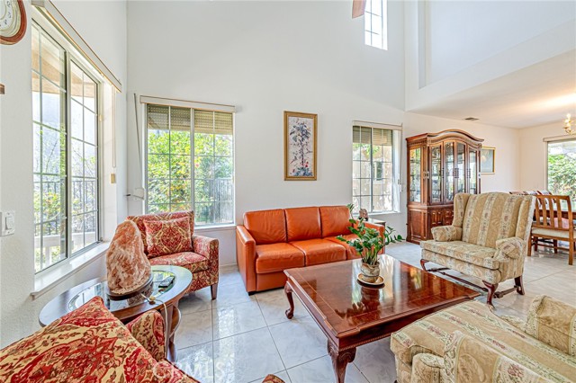 Detail Gallery Image 9 of 58 For 5423 Canmore Ct, Riverside,  CA 92507 - 4 Beds | 3 Baths