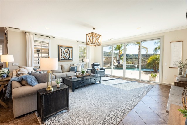 22514 Brightwood Place, Saugus CA: https://media.crmls.org/medias/9cc7cad9-5a91-4b5a-a478-5f5833c448c1.jpg