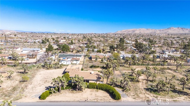 Detail Gallery Image 29 of 31 For 7411 Joshua Ln, Yucca Valley,  CA 92284 - 6 Beds | 2 Baths
