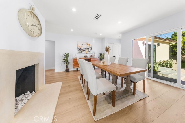 Detail Gallery Image 26 of 53 For 5700 Vista Del Monte, Sherman Oaks,  CA 91411 - 3 Beds | 2 Baths