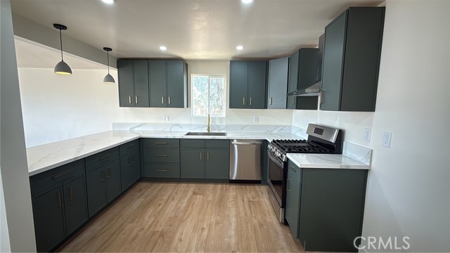 Detail Gallery Image 4 of 13 For 716 W Church Ave, Ridgecrest,  CA 93555 - 2 Beds | 1 Baths